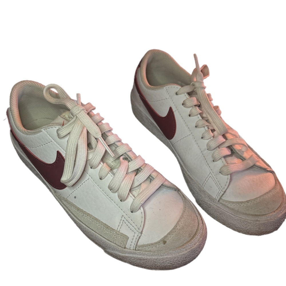 nike blazer low 77 vintage maroon